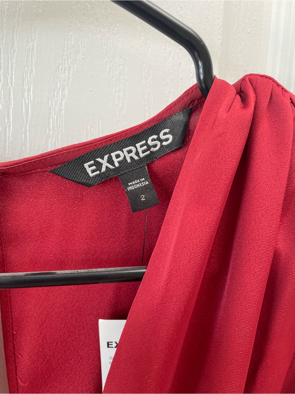 BNWT EXPRESS Red Satin Wrap Dress with Tie Waist - Picture 3 of 10